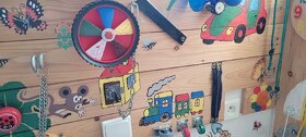 Hrací interaktivní deska (Montessori) pro děti - 2