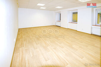 Pronájem kancelářského prostoru, 30 m², Jindřichův Hradec - 2
