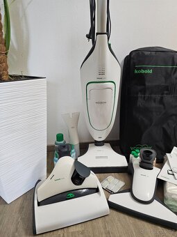 PRODÁM VYSAVAČ VORWERK KOBOLD VK200 + MNOHO PŘÍSLUŠENSTVÍ - 2