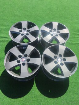 ALU KOLA FIAT FREEMONT 5X127 R17 - 2