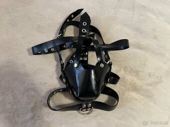 Latexový roubík / postroj na hlavu vel.UNI - 2