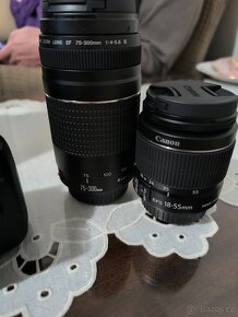 Digitalni zrcadlovka Canon 2000D + dva objektivy a brasna - 2