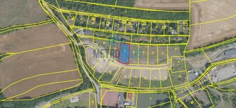 Prodej stavebního pozemku 862 m² v malebné obci Hoštice u Vo - 2
