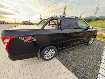 Ssangyong Musso Grand - 2