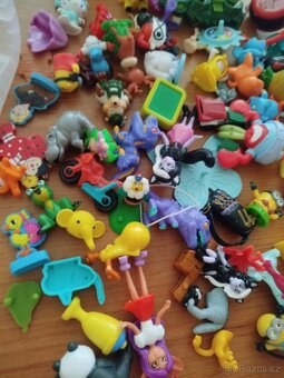 Hračky z kinder vajíček - 2