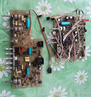 Prodám plně funkční korekci a magnetofon do rmg Tesla Condor - 2