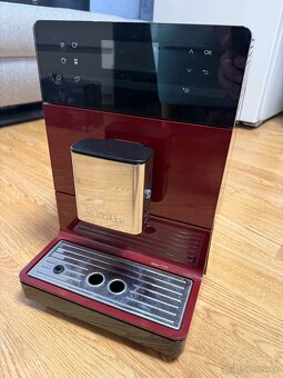 Automatický kávovar Miele 5310 v záruce - 2
