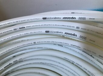 Trubka plastová Uponor Comfort Pipe - 2