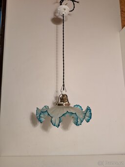 stará stahovačka, lustr, krajkové původní stínidlo - 2