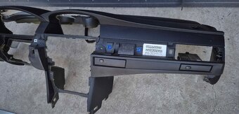 Palubní deska BMW E60 / BMW E61 - 2