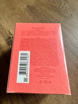 Valentino Donna Born in Roma – Coral Fantasy - 2