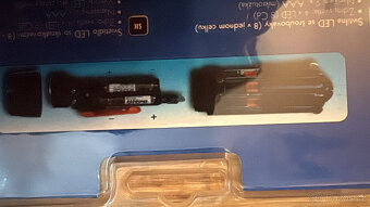 LED svítilna se šroubováky 8 v jednom - 2