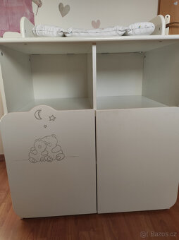 Přebalovací dětská komoda - 2