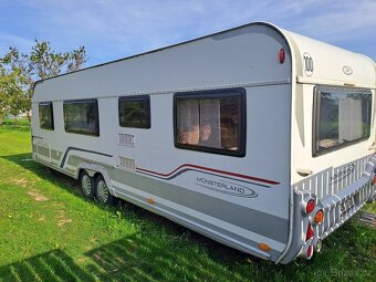 Karavan LMC Musica 725 palandy + podlahové topení + markýza - 2