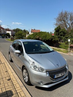 Peugeot 208 1.4 benzin najeto 120xxx km nová stk - 2