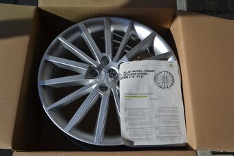 Škoda Octavia III – NOVÉ 18 Alu disky 7Jx18 ET51, 5x112, sil - 2