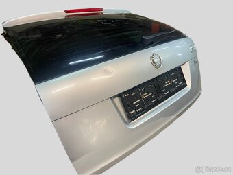 Víko kufru zadní páté dveře Škoda Octavia II kombi - 2