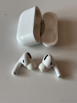 Sluchátka Apple AirPods Pro - 2
