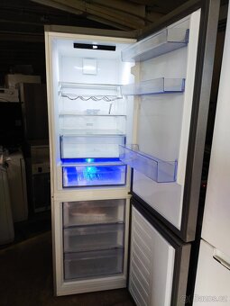 Prodám stříbrnou lednici zn. Beko-185cm---ZDARMA DOVEZU--- - 2
