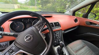 Opel Meriva B 1.4 bez turba 2010 - 2