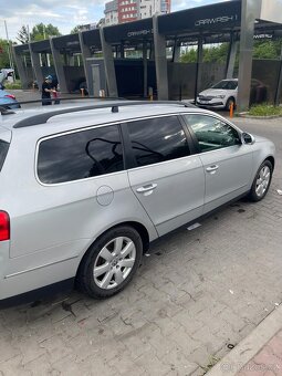 Volkswagen Passat B6  2.0 TDI - 2