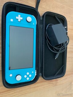 Nintendo Switch Lite - herní konzole - 2