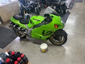SUZUKI gsx1300r HAYABUSA - 2