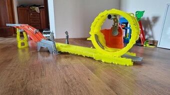 Hot Wheels dráha - 2