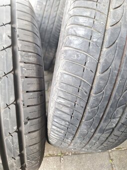 Yaris Alu kola 15" letní - 2