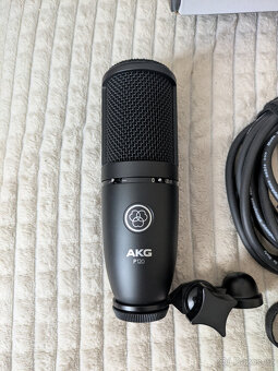 Prodám studiový mikrofon AKG - 2