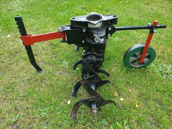 Prodám Vari Tera Honda rotavátor,  málo používaný - 2