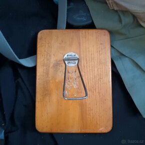 Staré ,stojánkové ,dřevěné ,fasetové zrcátko - 2