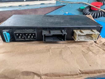BMW e34 modul,jednotka alarmu - 2