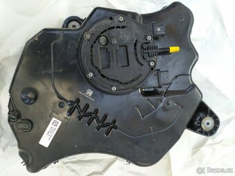 Addblue nádrž s čerpadlem BMW 3 G20 , G21 combi 9423387 - 2