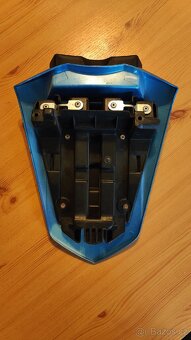 Yamaha R1 - "krovka" - 2