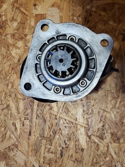 Startér Zetor- rychlobezny - 2