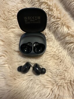 Bezdrátová sluchátka - 2