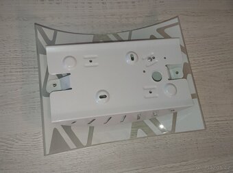 NÁSTĚNNÉ SVĚTLO - 2