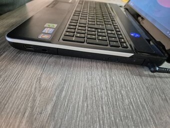 Notebook Fujitsu LIFEBOOK AH531 15,6" LED - 2