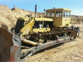 ČTZ BAZ T-180 Stalinec Buldozer - 2
