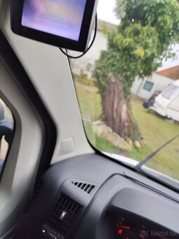 Prodám obytný automobil Peugeot Boxer 4HO3 2.2 r.v. 2015 - 2