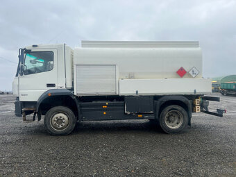 MERCEDES BENZ ATEGO 1524 4x4,R.V. 2015 CISTERNA NA PHM - 2