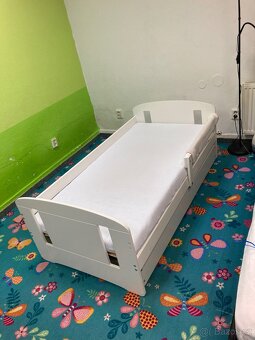 Dětská postel + úložný prostor + matrace + rošt - 2