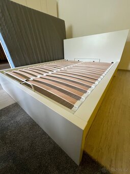 Malm 160x200 s úložným prostorem - 2