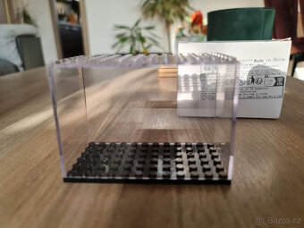 Průhledné střední " Lego " boxy na vystavění panáčků - 2