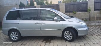 Peugeot 807 - 2