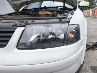 Volkswagen Passat B5 přední světla blinkry kouřové - 2