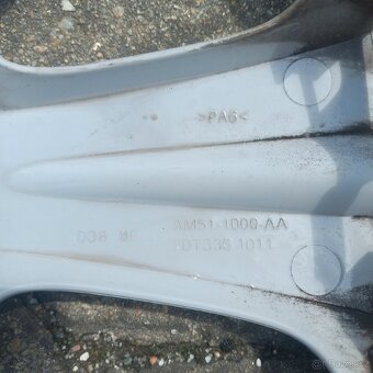Poklice Ford 16" - 2