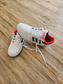 Botasky Adidas vel. 39.5 - 2