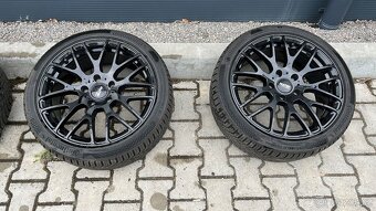 Platin P70 BlackGlossy 8x18 5x120 ET34 černý lesklý - 2